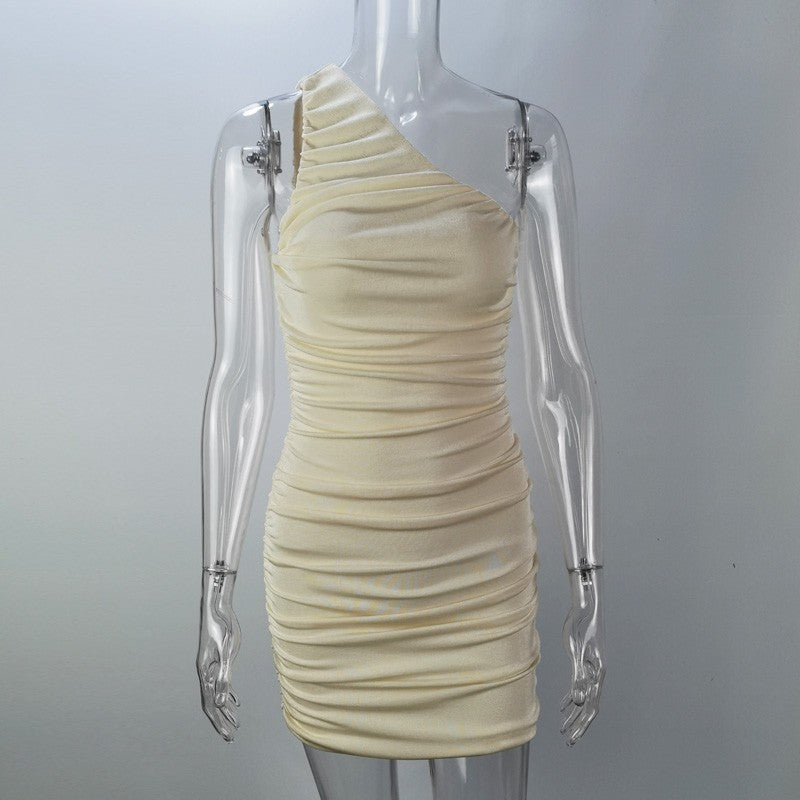Vestido Curto Assimétrico com Franzido