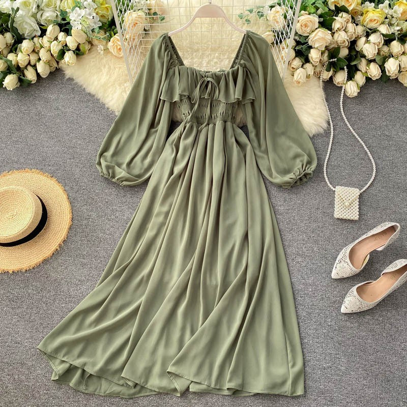 Vestido Midi com Decote Quadrado e Mangas Longas
