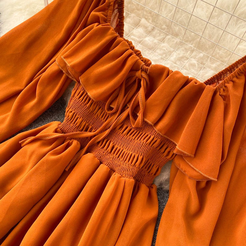 Vestido Midi com Decote Quadrado e Mangas Longas