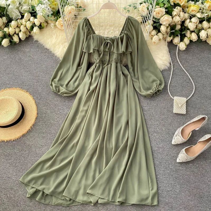 Vestido Midi com Decote Quadrado e Mangas Longas