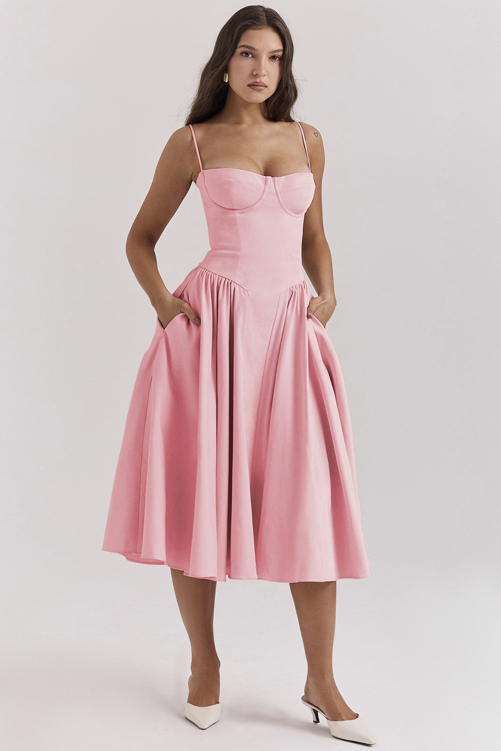 Vestido Midi de Alças com Corpete Estruturado