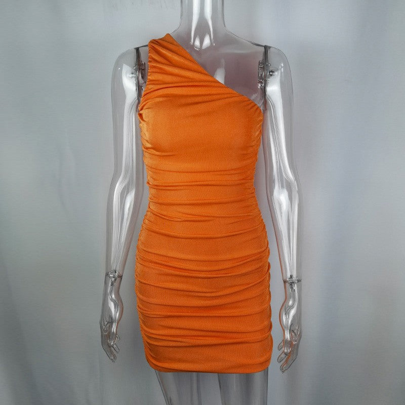 Vestido Curto Assimétrico com Franzido